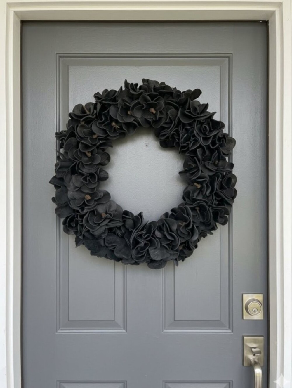 Handmade Leather Flower Rosette Wreath-Black 14"